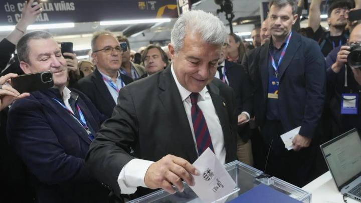  巴萨主席选举投票率低迷，拉波尔塔提前庆功；会员参与度跌至历史次低。 体育新闻 巴萨主席选举投票率低迷，拉波尔塔提前庆功；会员参与度跌至历史次低。 体育新闻 巴萨主席选举投票率低迷，拉波尔塔提前庆功；会员参与度跌至历史次低。 体育新闻