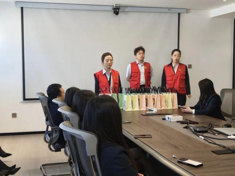 城北支行发力住房金融,携手中央公园共筑安居梦想。 股票财经 城北支行发力住房金融,携手中央公园共筑安居梦想。 股票财经