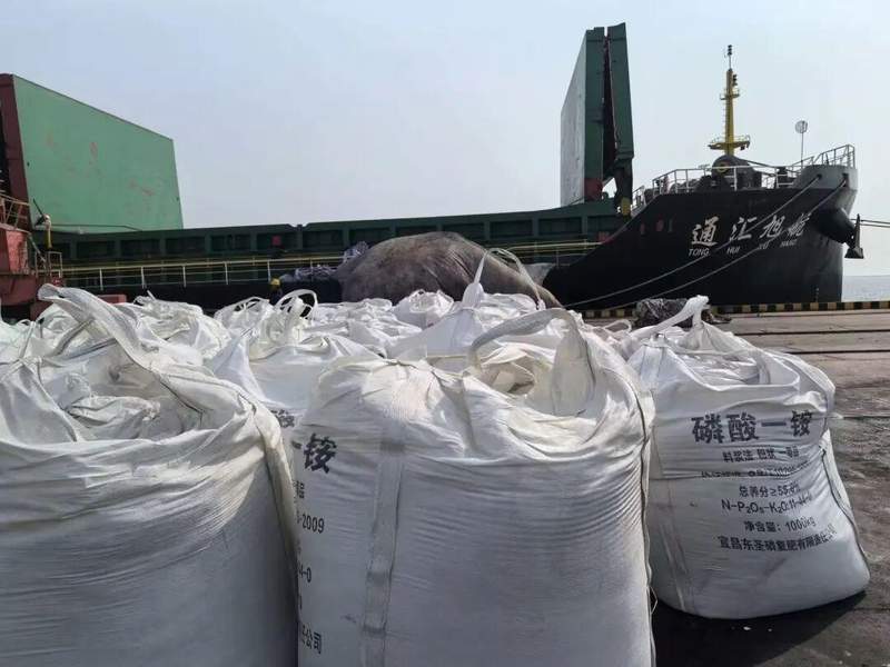 磷肥保供东北:浙农东圣联手筑牢春耕粮食安全基石。 新闻 磷肥保供东北:浙农东圣联手筑牢春耕粮食安全基石。 新闻 磷肥保供东北:浙农东圣联手筑牢春耕粮食安全基石。 新闻