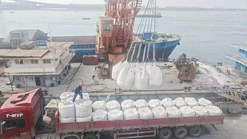 磷肥保供东北:浙农东圣联手筑牢春耕粮食安全基石。 新闻 磷肥保供东北:浙农东圣联手筑牢春耕粮食安全基石。 新闻 磷肥保供东北:浙农东圣联手筑牢春耕粮食安全基石。 新闻