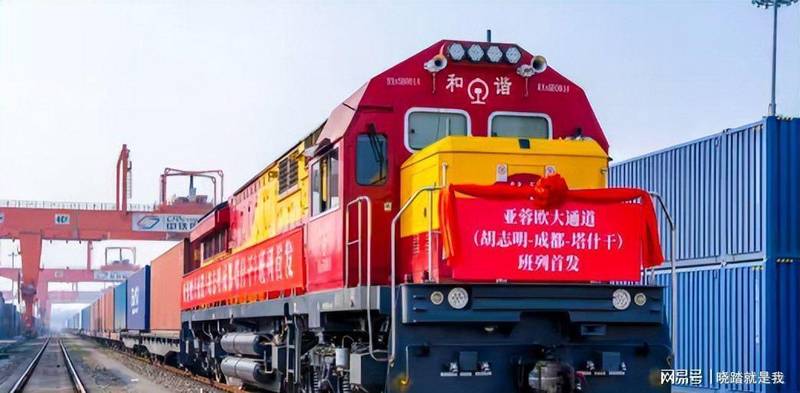 当一个邻居突然热情敲门:越南如何在两个大国之间走钢丝 新闻 当一个邻居突然热情敲门:越南如何在两个大国之间走钢丝 新闻