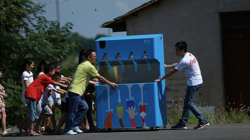  巴菲特60年价值投资复盘：年化20%收益背后的核心方法论与继任挑战 股票财经