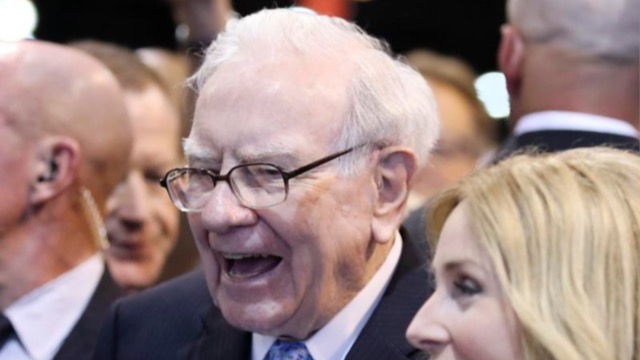  巴菲特60年价值投资复盘：年化20%收益背后的核心方法论与继任挑战 股票财经