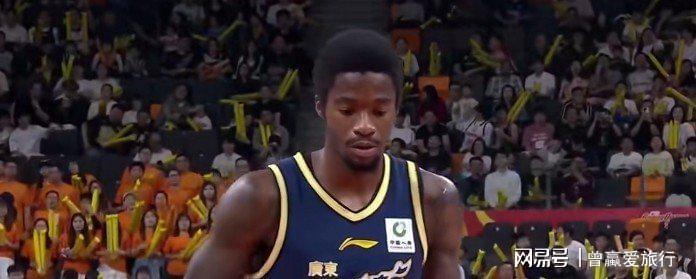  【技术解码】广东残阵破广厦：团队篮球如何以34次助攻碾压强敌 体育新闻