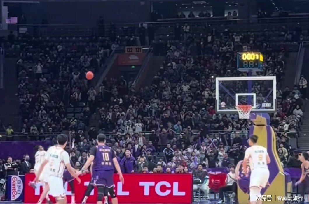  【技术解码】广东残阵破广厦：团队篮球如何以34次助攻碾压强敌 体育新闻